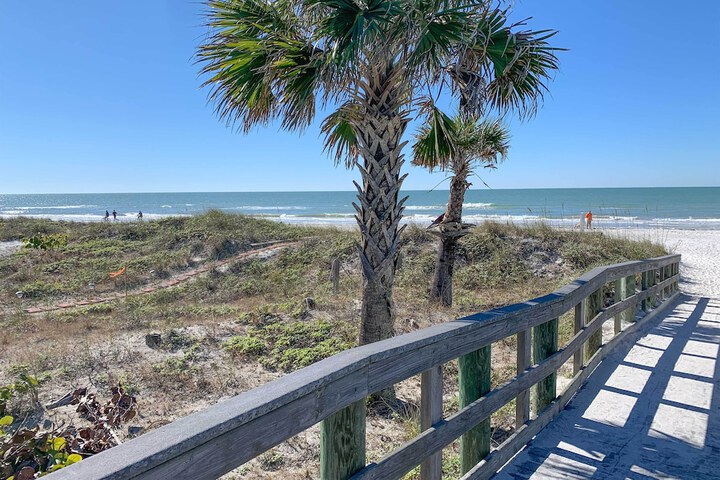 Large Balcony & Water Views: Indian Shores Condo!