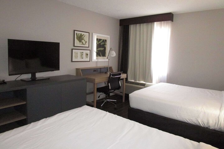 Room 15 of 36
