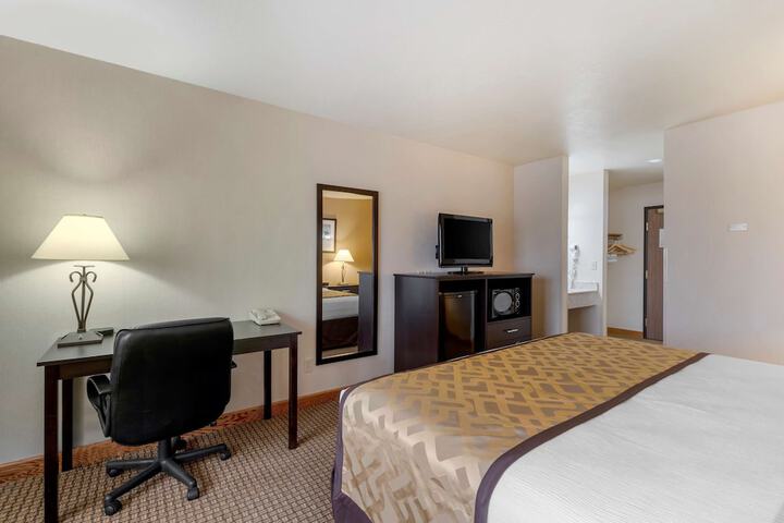 Room 9 of 31