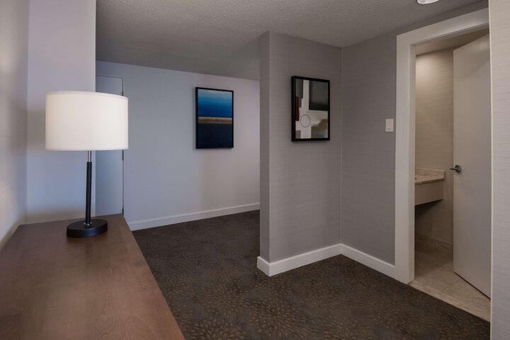 Room 20 of 84