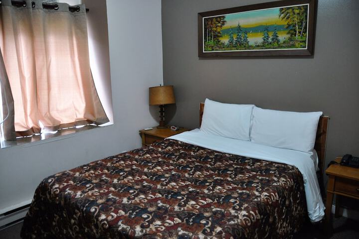 Room 12 of 26