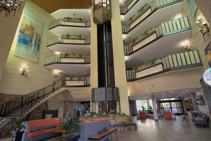 Glenstone Lodge