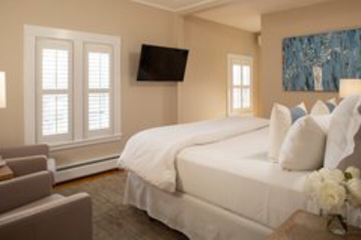 Room 55 of 104
