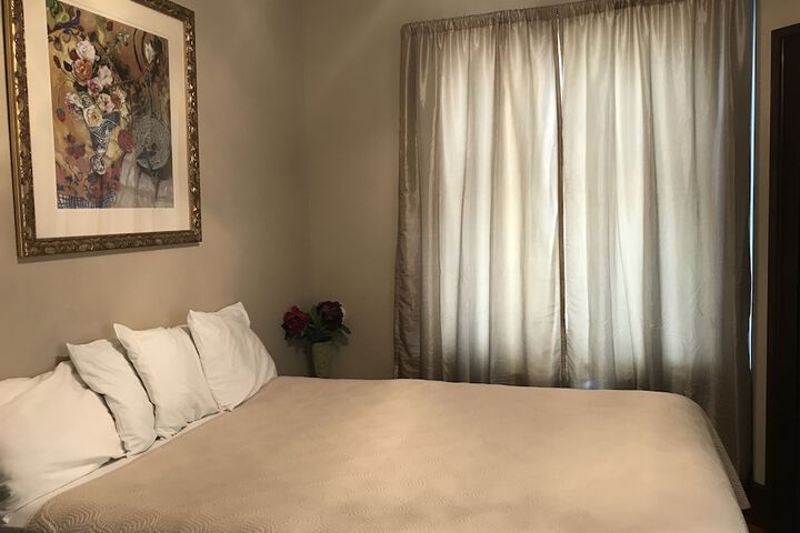 Room 19 of 42