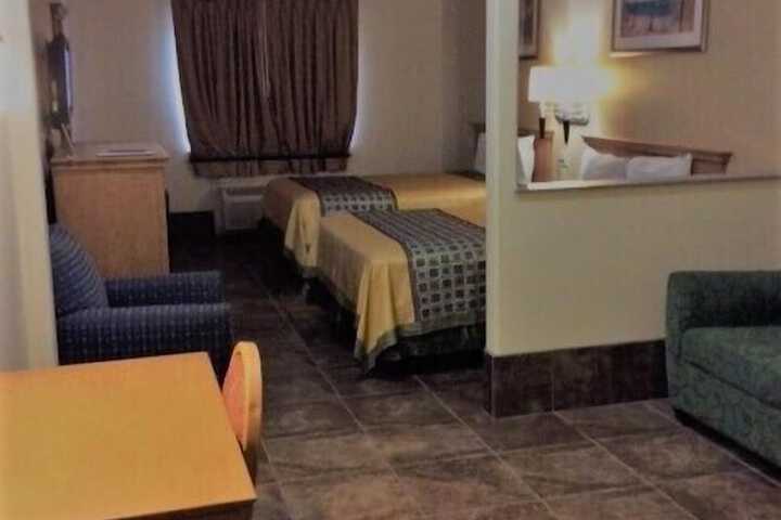 Room 25 of 72
