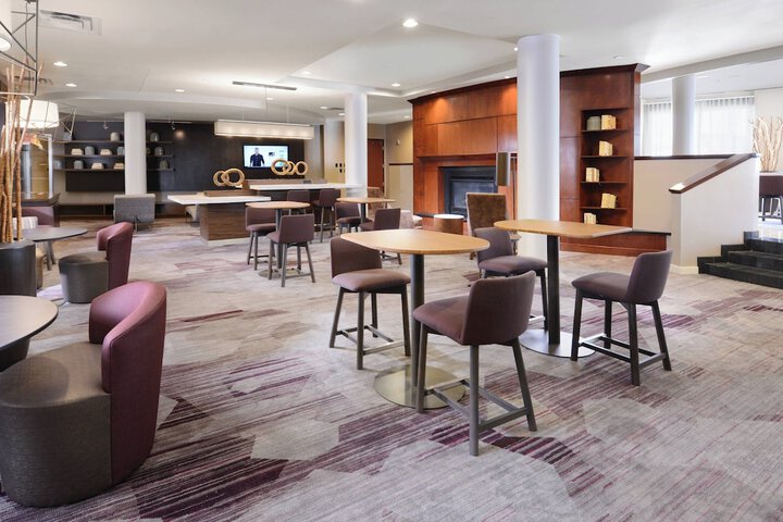 Courtyard by Marriott Houston Pearland