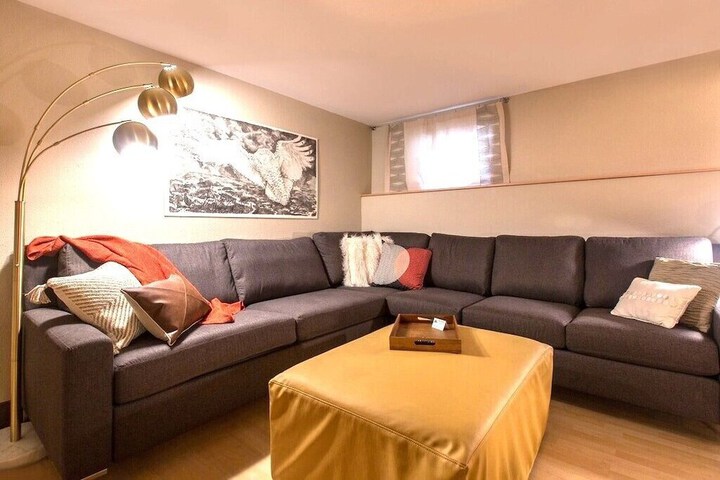 Room 48 of 123