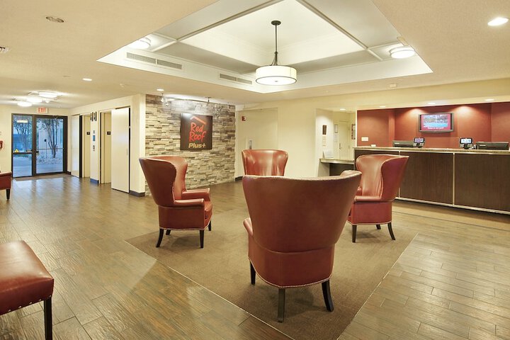 Hotel Interior 6 of 28