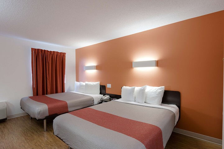 Motel 6 Brandon MB