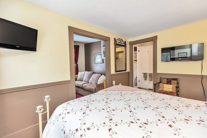 Room 30 of 52