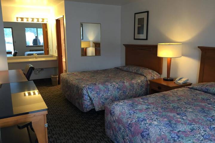 Room 25 of 52