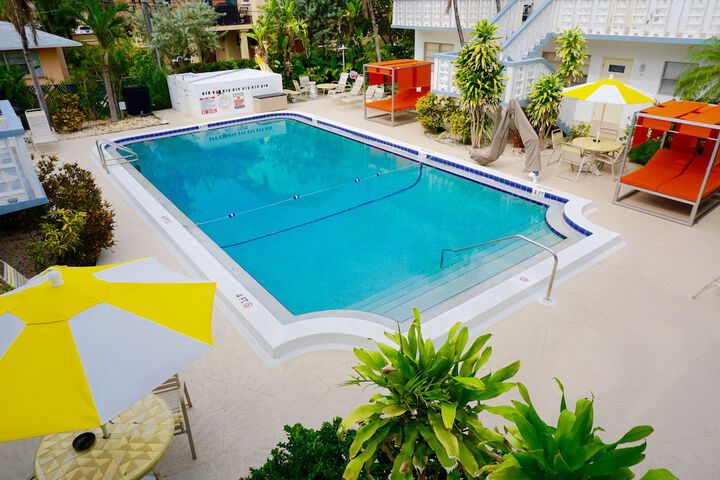 Club Lux Resort by the Beach