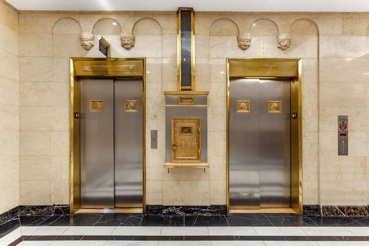 Hotel 4 of 75