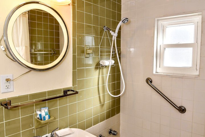 Hotel Interior 16 of 62