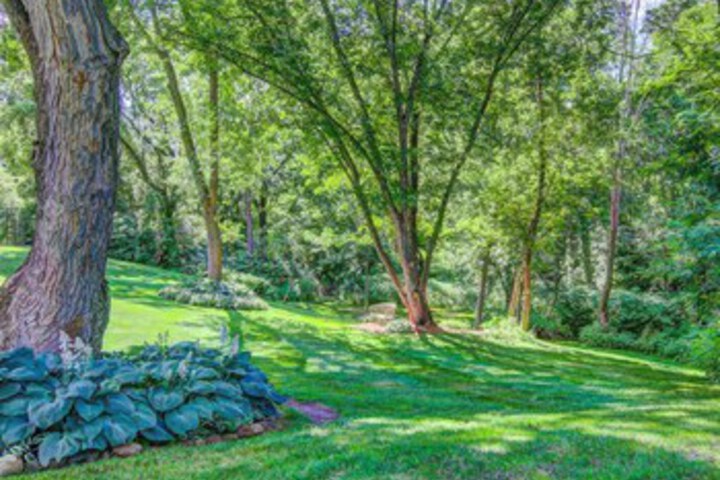 James Mulvey Carriage House Inn