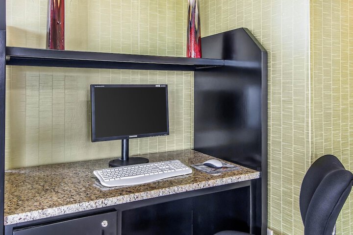 Quality Inn Hinesville - Fort Stewart Area