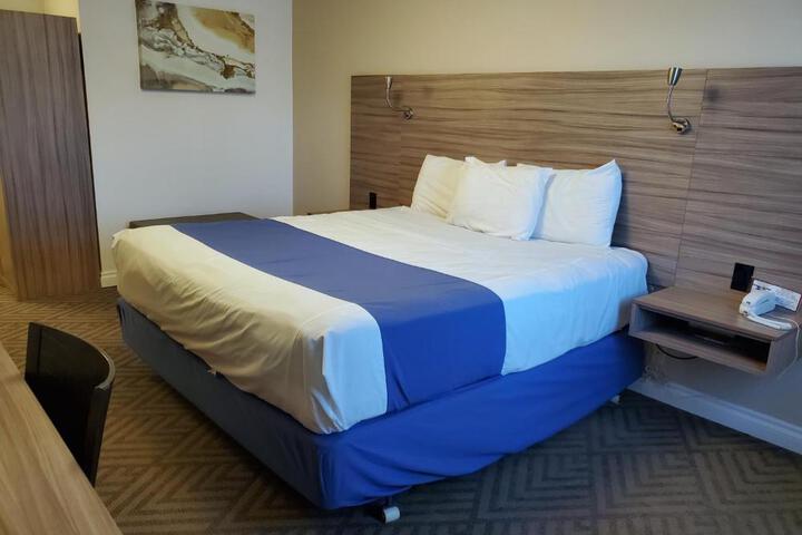 Exchange Club Motel