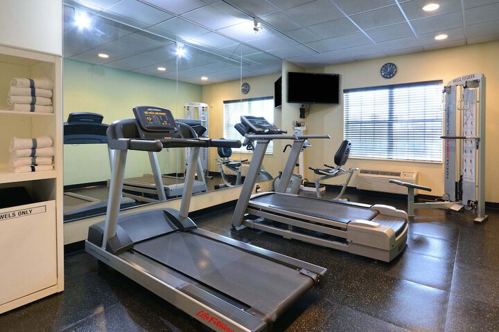 Country Inn & Suites by Radisson Asheville West near Biltmore