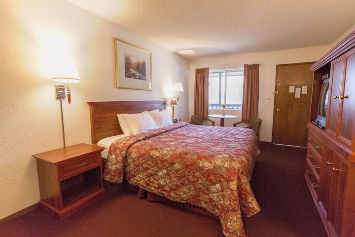 Room 30 of 52