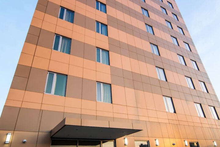 Hotel 2 of 31
