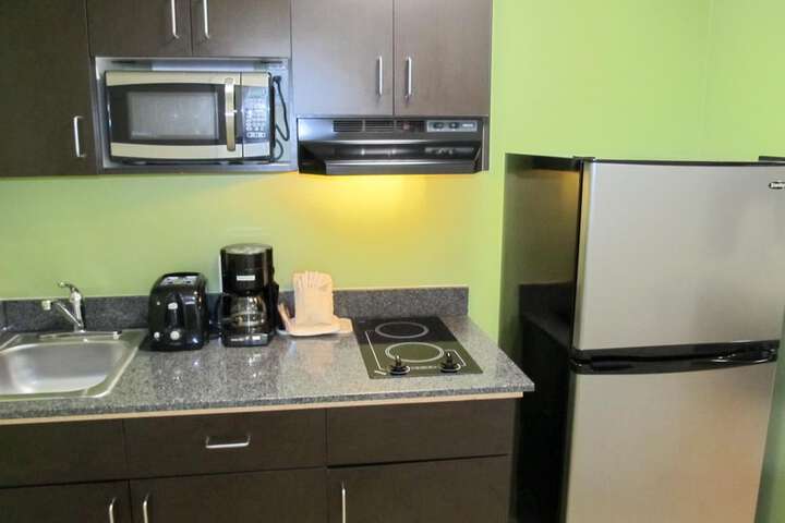 Studio 6 Extended Stay - Atlanta GA - Chamblee