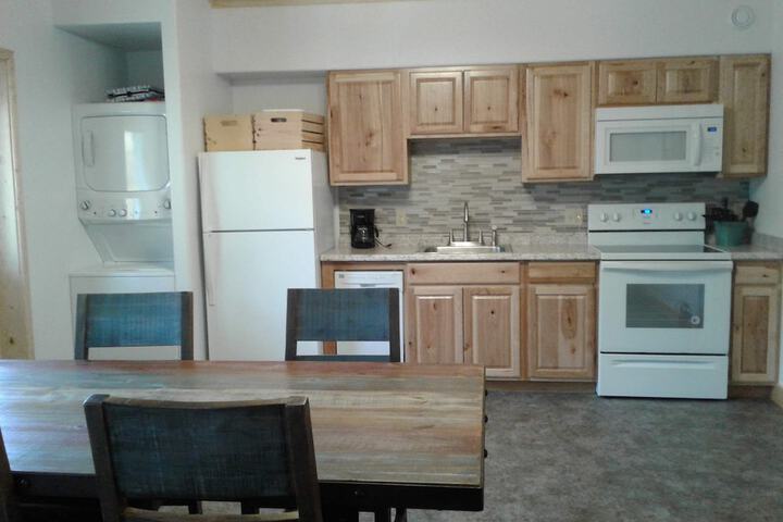 Delta Accommodations-Alaska Country Inn