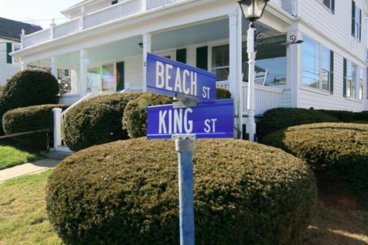 Beach & King Street Inn