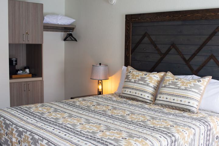 Room 3 of 12