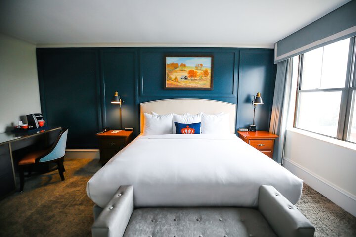 Room 18 of 22