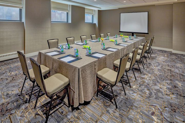 InterContinental Chicago Magnificent Mile by IHG
