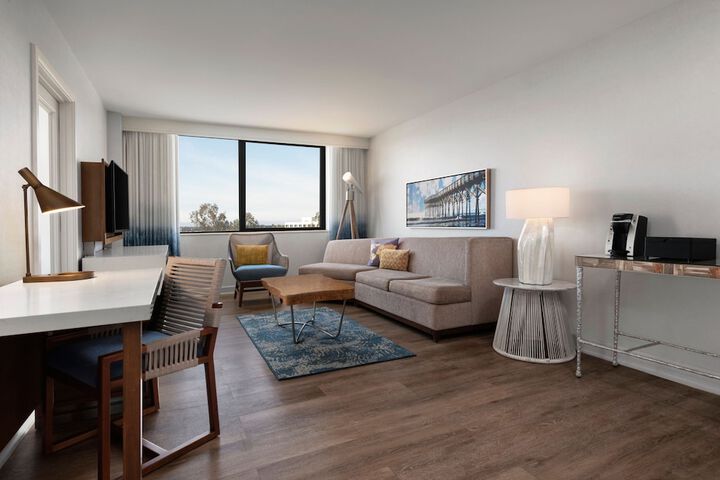 Renaissance Newport Beach Hotel