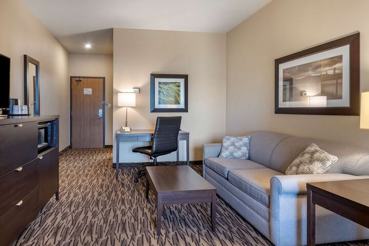 Room 34 of 42