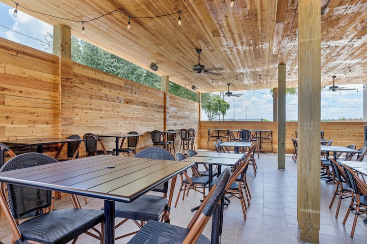 Terrace/Patio 70 of 76