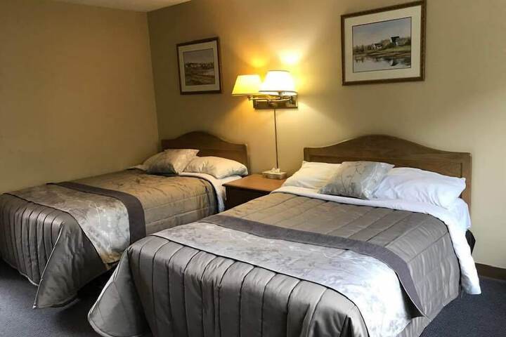 Coastal Inn Kingfisher