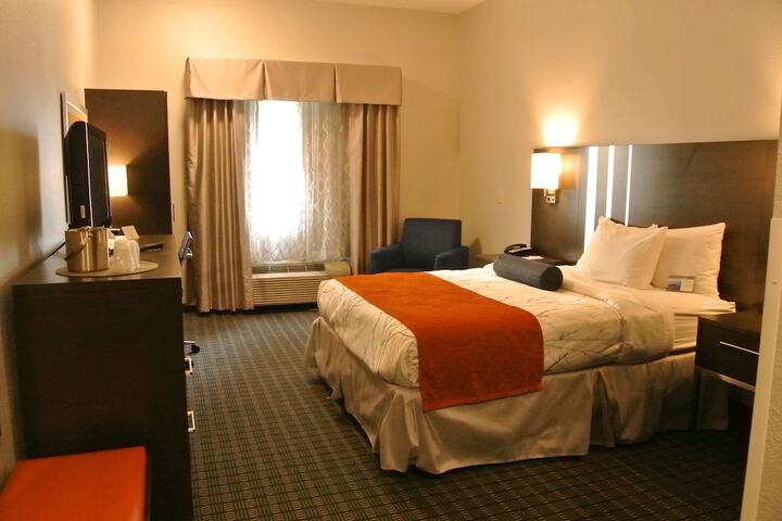 Room 13 of 31