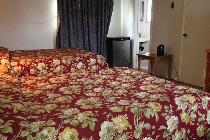 Room 30 of 39