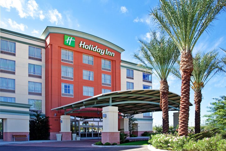 Hotel 9 of 71
