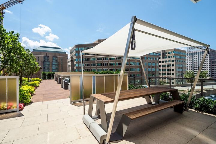 Global Luxury Suites at Reston Town Center