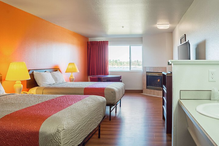 Room 20 of 35