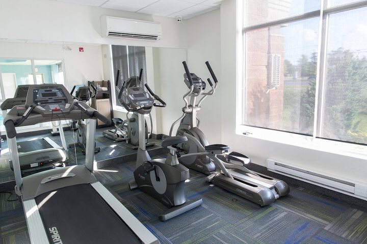 Holiday Inn Express & Suites Brampton by IHG