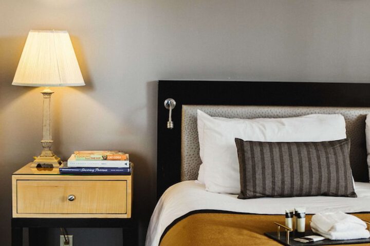 Stamford Suites