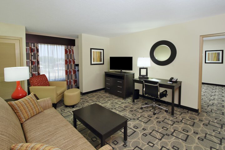 Holiday Inn Express Augusta Downtown by IHG