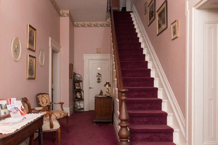 Hotel 2 of 61