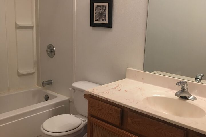 Room 25 of 81