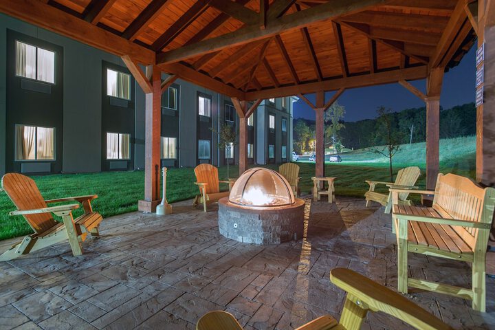 Terrace/Patio 55 of 58