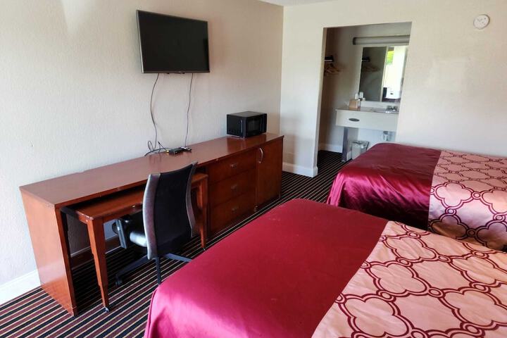 Room 17 of 22