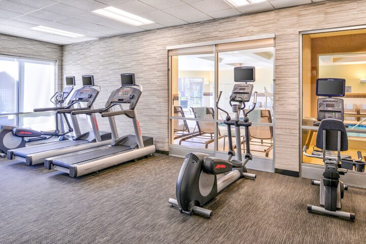 Courtyard by Marriott Columbus Grove City