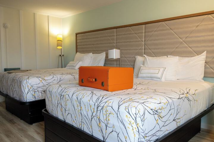 Ocean Sands Beach Boutique Inn - Stay at the Beach