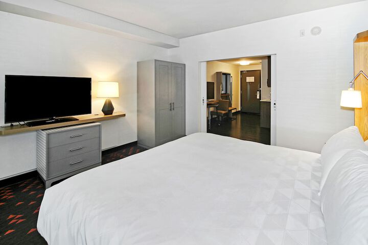 Room 65 of 155