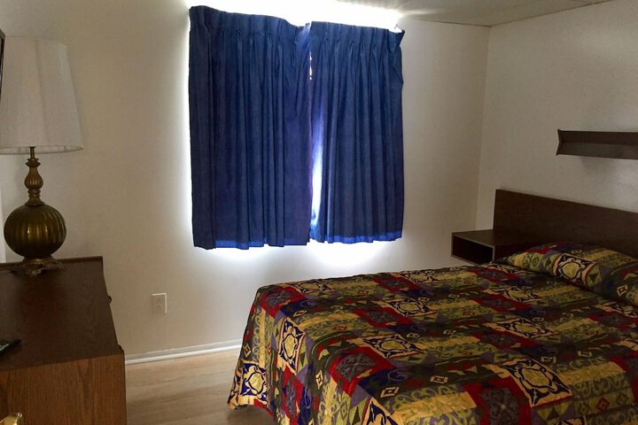 Room 29 of 36